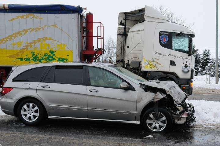 Wypadek w Kazimierzowie zdjęcie nr 41577