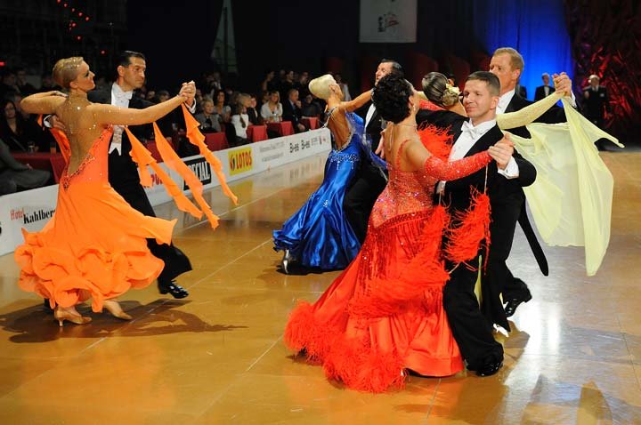 Mistrzostwa Polski w Tańcach Standardowych - dzień drugi zdjęcie nr 42246
