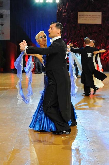 Mistrzostwa Polski w Tańcach Standardowych - dzień drugi zdjęcie nr 42214