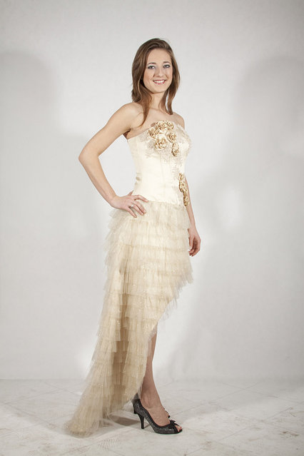 Kandydatka nr 3 - Monika Wolicka - 21 lat. Elblążanka. 165 cm wzrostu. Wymiary 85/70/85. Zainteresowania: modeling,