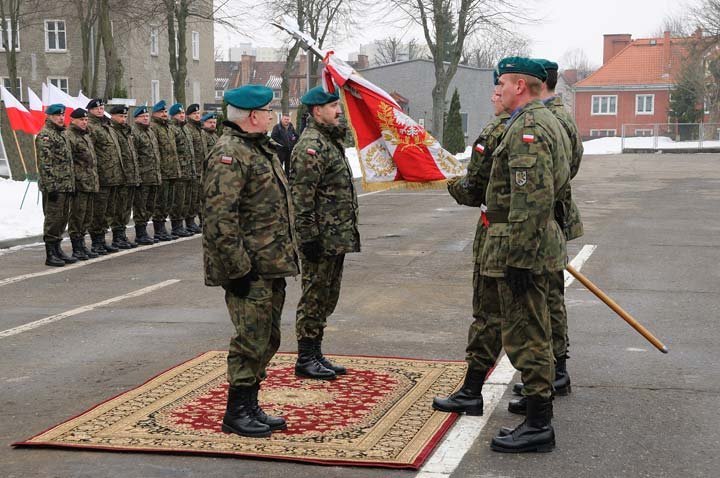 Nowy generał przejął obowiązki dowódcy dywizji zdjęcie nr 42645