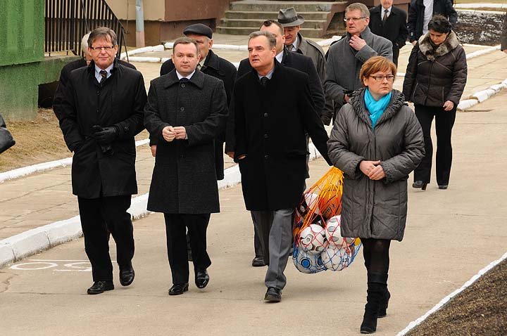 Otwarcie pierwszego Orlika w Elblągu zdjęcie nr 43112