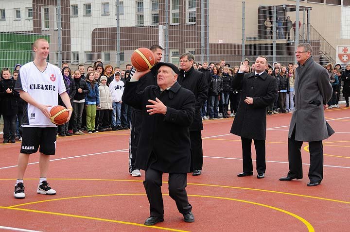 Otwarcie pierwszego Orlika w Elblągu zdjęcie nr 43124