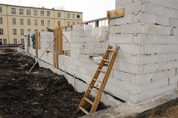 Budowa hali sportowej przy Gimnazjum nr 9 zdjęcie nr 43139