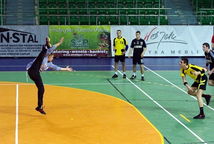 Wójcik Meble-Techtrans Elbląg - AZS AWF Warszawa 32:29 (16:16) zdjęcie nr 43306