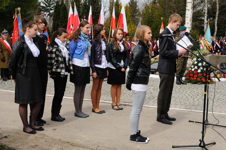 Uroczyste obchody 71. rocznicy Zbrodni Katyńskiej zdjęcie nr 43438