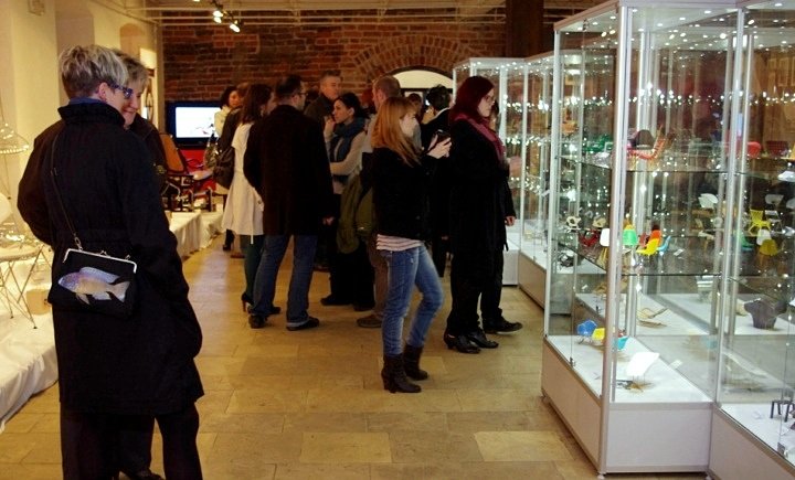 Nowe spojrzenie na obiekt zwany krzesłem zdjęcie nr 43584