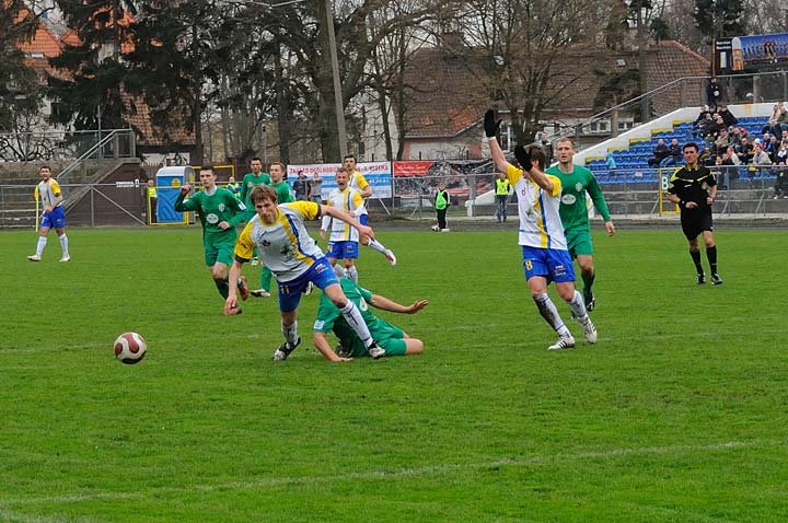 Olimpia Elbląg - Okocimski Brzesko 1:0 zdjęcie nr 43649