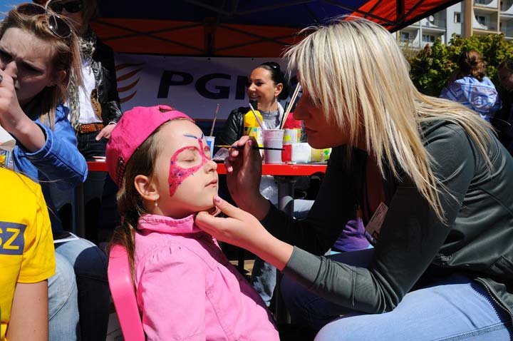 Żonkilowy festyn na rzecz hospicjum zdjęcie nr 44420