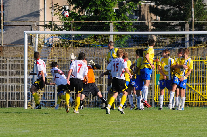 Olimpia Elbląg - GLKS Nadarzyn 1:0 zdjęcie nr 45447