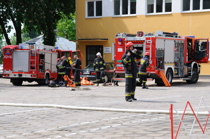 Ćwiczenia strażackie na terenie elbląskiego browaru zdjęcie nr 45485