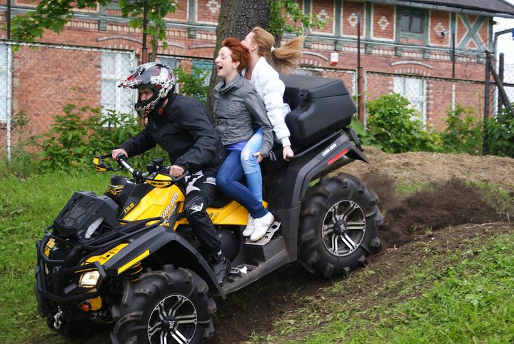 Motocykliści w Domu Dziecka zdjęcie nr 45648