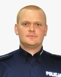 22 - mł. asp. Jacek Zgórzyński,Posterunek Policji w Gronowie