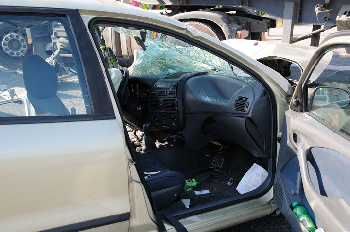 Wypadek w Jazowej-dwie osoby ranne zdjęcie nr 46074
