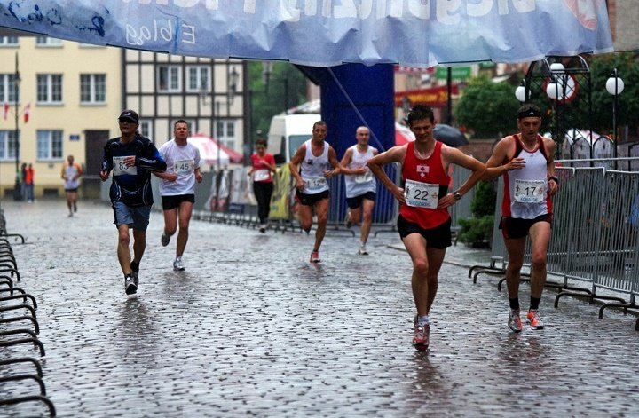 Deszcz nie przeszkodził biegaczom zdjęcie nr 46415
