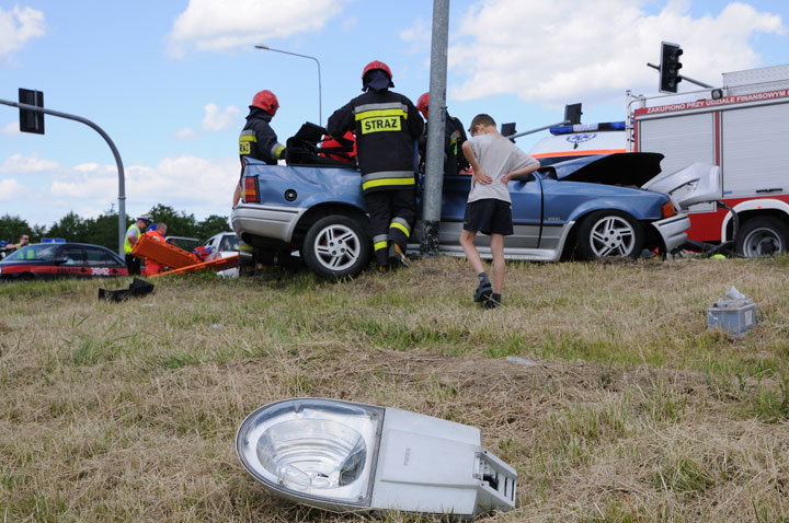 Wypadek na skrzyżowaniu Żuławskiej z obwodnicą zdjęcie nr 46595