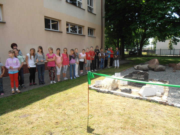 Przyszkolne muzeum geologiczne zdjęcie nr 46656