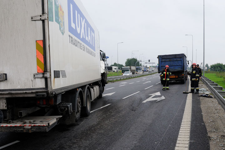 Groźna kolizja na obwodnicy zdjęcie nr 47299