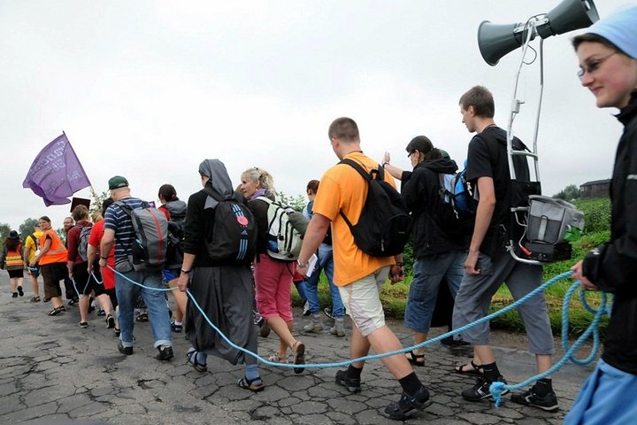 Wyruszyła pielgrzymka piesza na Jasną Górę zdjęcie nr 47615