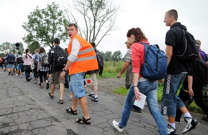 Wyruszyła pielgrzymka piesza na Jasną Górę zdjęcie nr 47616