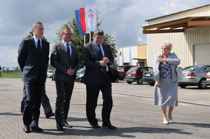 Wizyta wiceministra rolnictwa w elbląskim porcie zdjęcie nr 47979