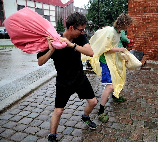 Poduszkowy flash mob zdjęcie nr 48040