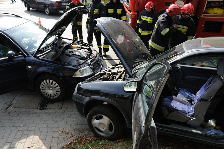 Groźna kolizja na Bema zdjęcie nr 49207