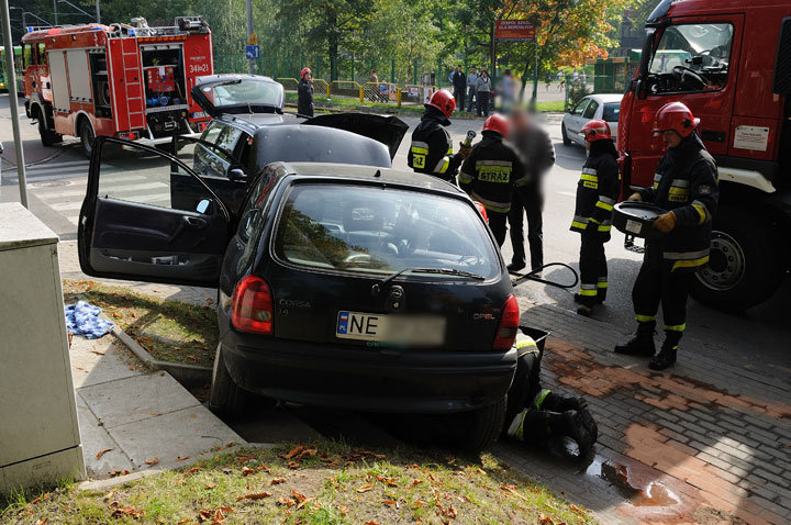 Groźna kolizja na Bema zdjęcie nr 49209