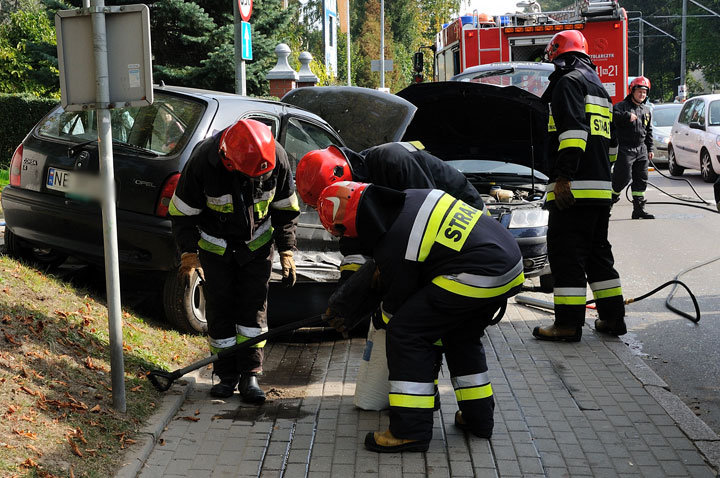 Groźna kolizja na Bema zdjęcie nr 49202