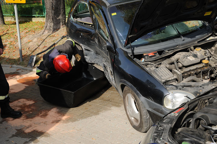 Groźna kolizja na Bema zdjęcie nr 49208