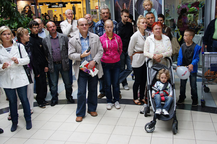 Elbląska Orkiestra Kameralna zagrała w Ogrodach zdjęcie nr 49310