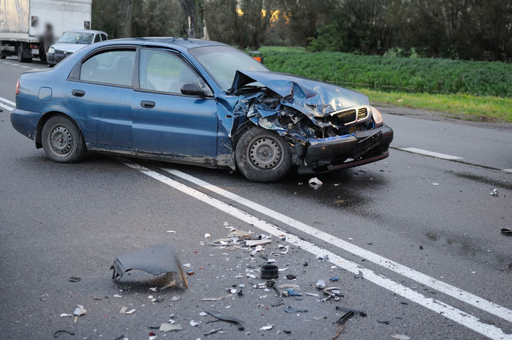 Wypadek koło Nowego Dworu Elbląskiego zdjęcie nr 49576