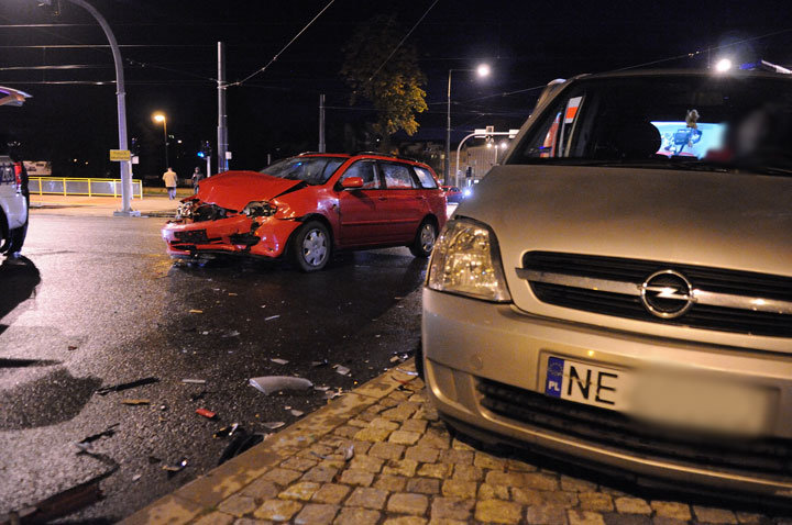 Wypadek na skrzyżowaniu zdjęcie nr 49806