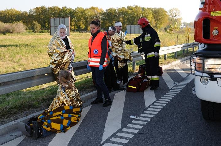 Wypadek autokaru na obwodnicy - ćwiczenia zdjęcie nr 50058