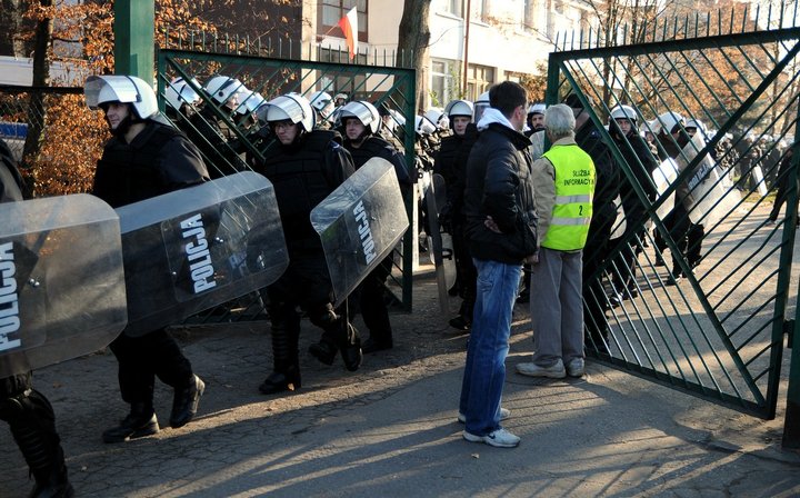 Olimpia zremisowała z GKS Katowice zdjęcie nr 50338