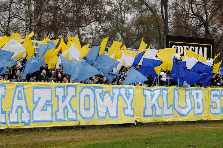Olimpia przegrała 0:3 z bydgoskim Zawiszą zdjęcie nr 50565