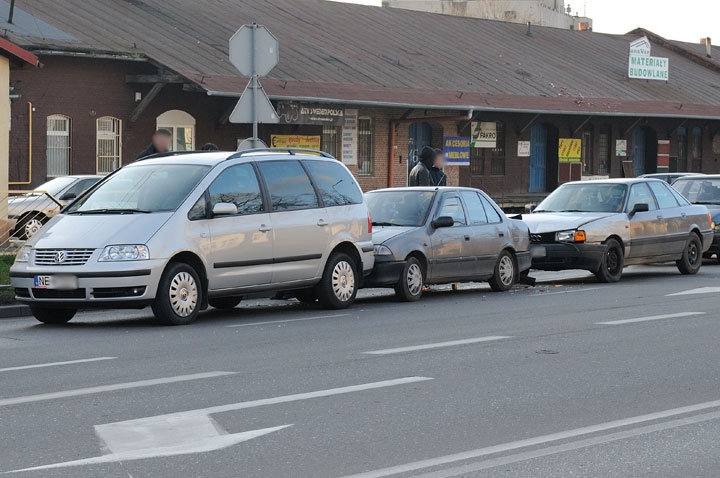 Grunwaldzka-Komeńskiego: dwa zdarzenia w jednym czasie zdjęcie nr 50706