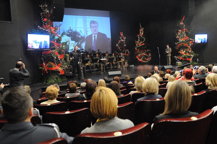 Koncert świąteczny dla żołnierzy i ich rodzin zdjęcie nr 51562