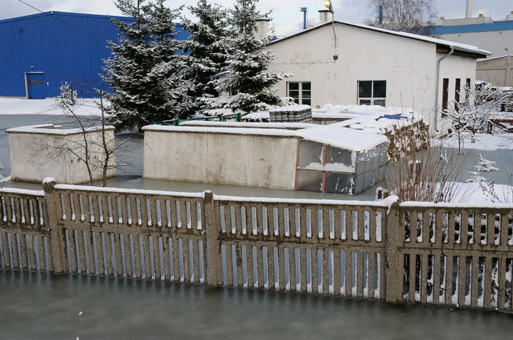 Woda wciąż wysoka ale opada zdjęcie nr 52398