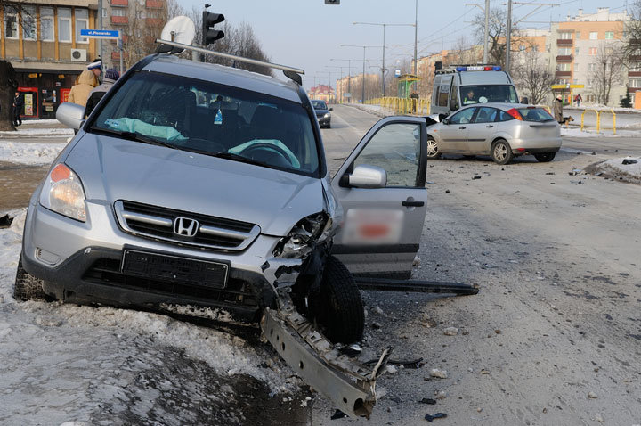 Groźna kolizja na Płk. Dąbka zdjęcie nr 53019