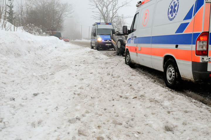 Piastowo: dachowanie audi zdjęcie nr 53355
