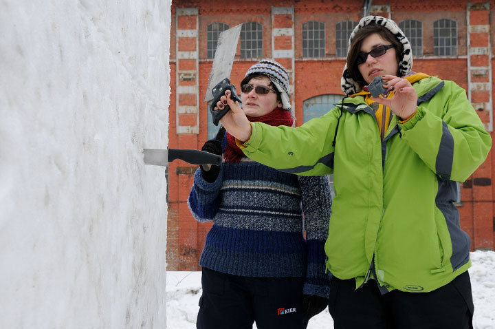 Rzeźby śniegowe w Galerii El zdjęcie nr 53389