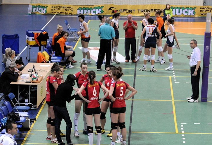 Siatkarki Orła pokazały charakter zdjęcie nr 53895