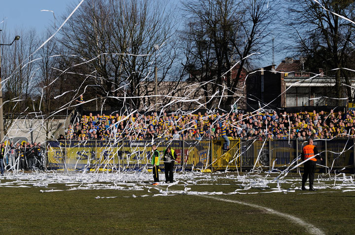 Olimpia poległa z Arką 1:4 zdjęcie nr 54495