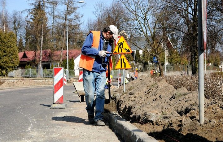 Wymiana krawężników przy ul. Agrykola zdjęcie nr 54678