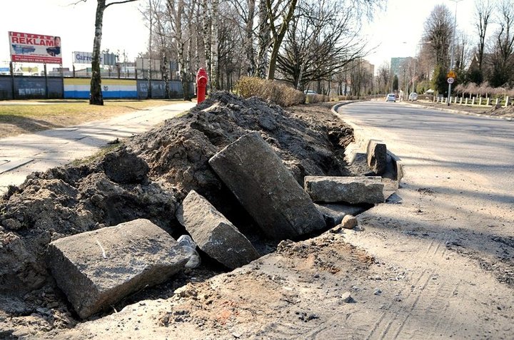Elbląg Wymiana krawężników przy ul. Agrykola