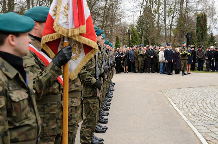 Obchody 72. rocznicy Zbrodni Katyńskiej zdjęcie nr 55334