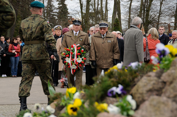 Obchody 72. rocznicy Zbrodni Katyńskiej zdjęcie nr 55352