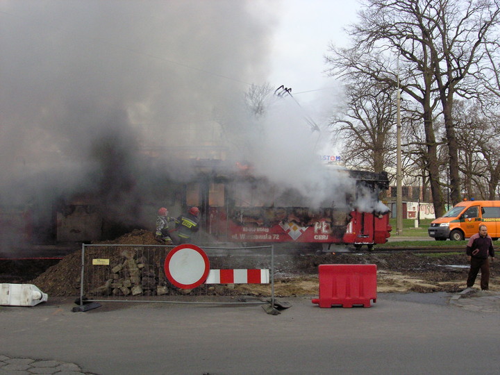 Pożar tramwaju zdjęcie nr 55419