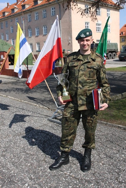 1. miejsce – plutonowy Dariusz Mejger, 16 batalion dowodzenia w Elblągu. 